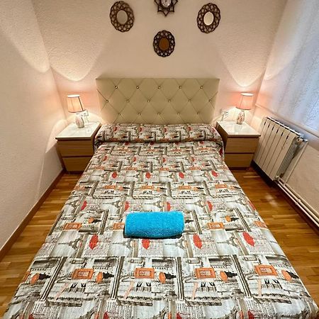 Habitaciones Acogedoras Барселона Екстериор снимка