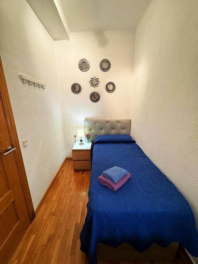 Habitaciones Acogedoras Барселона Екстериор снимка