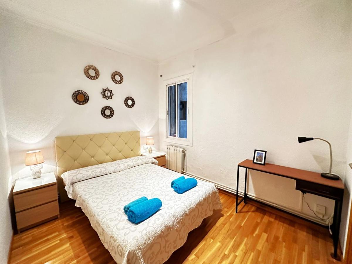 Habitaciones Acogedoras Барселона Екстериор снимка