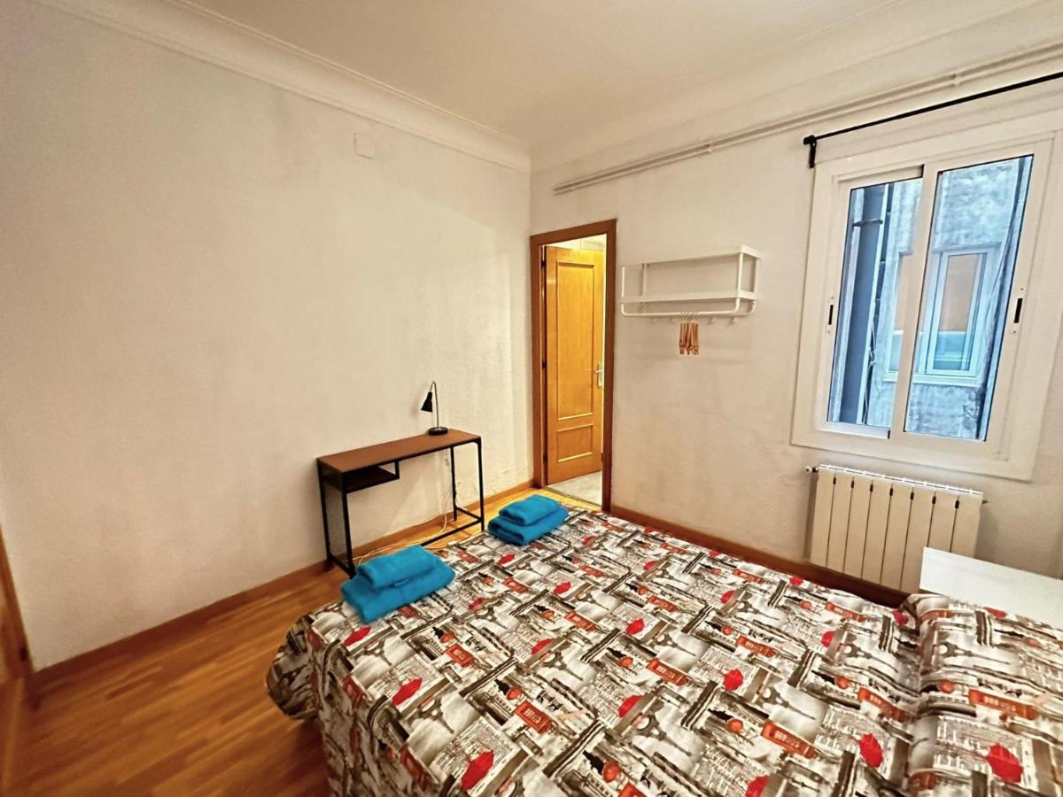 Habitaciones Acogedoras Барселона Екстериор снимка