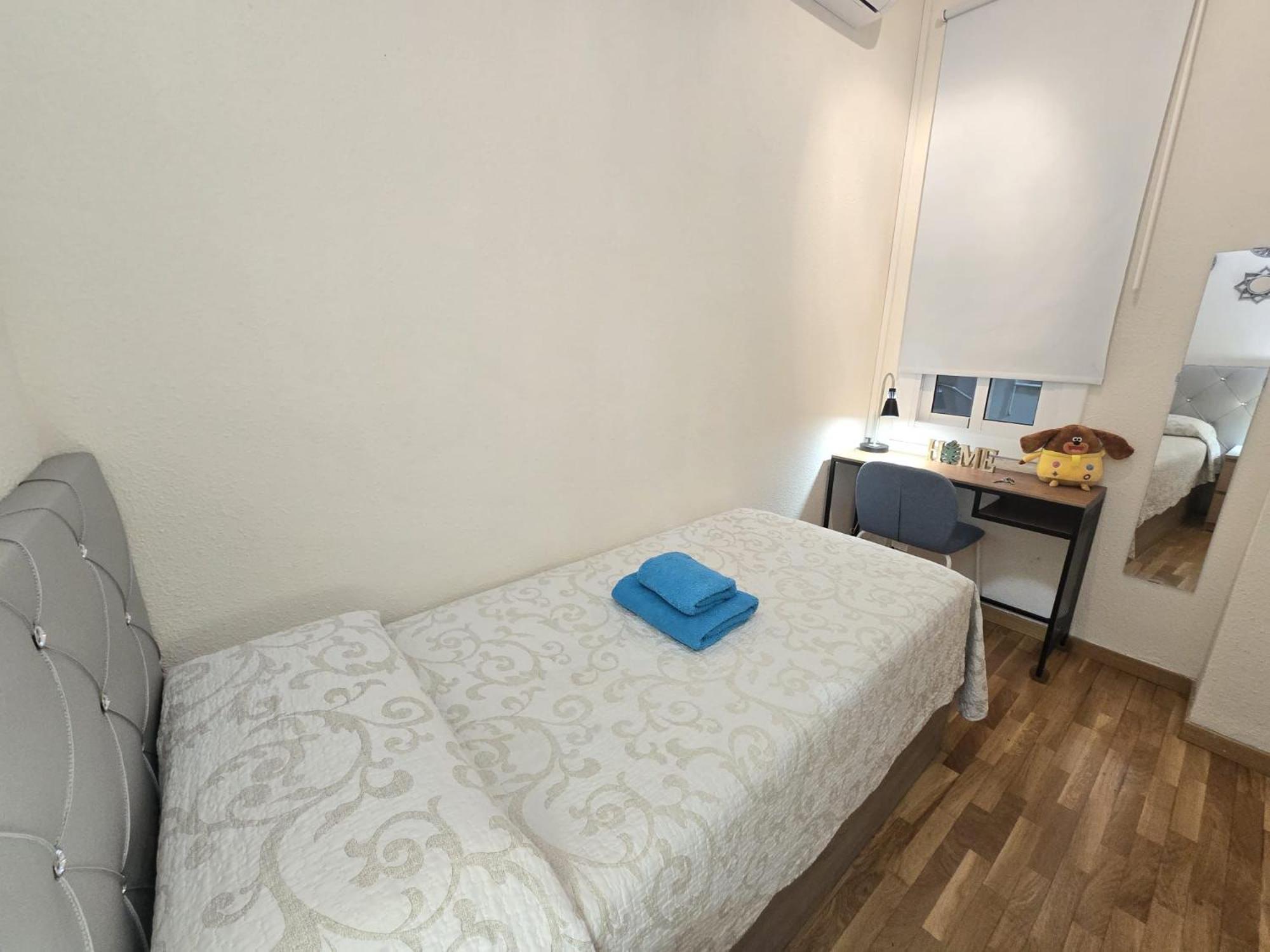 Habitaciones Acogedoras Барселона Екстериор снимка