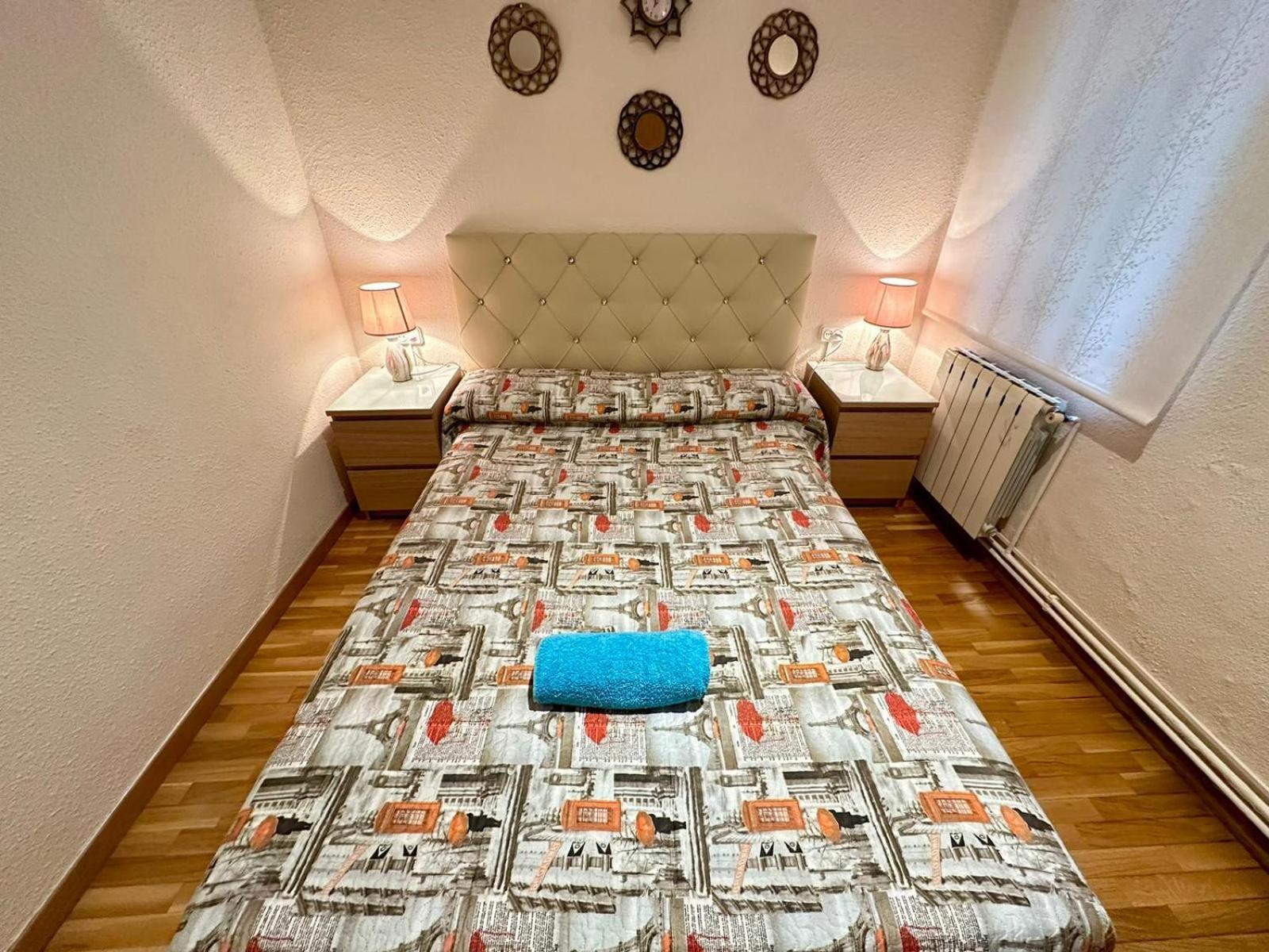 Habitaciones Acogedoras Барселона Екстериор снимка